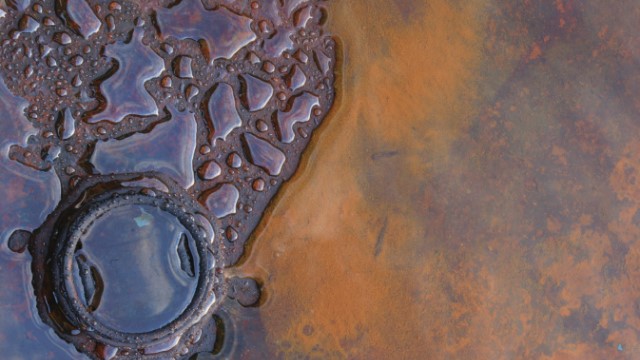 oil 640x360