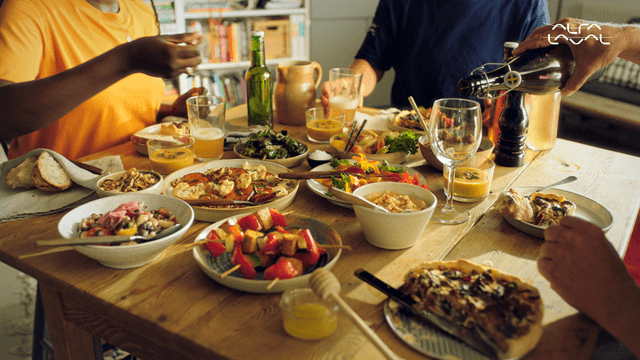 friends-dinner-table.PNG